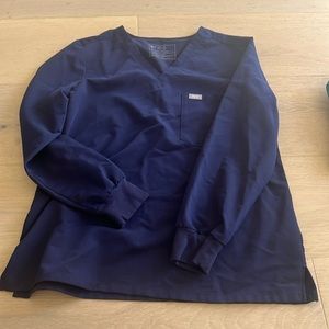 FIGS LONG SLEEVE SCRUB TOP